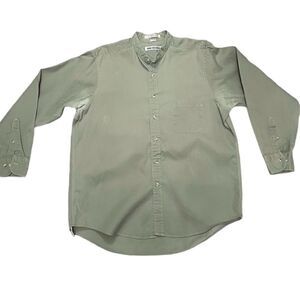 Van Heusen Men’s Long Sleeve Button Down Shirt Olive Green Size 16.5 34/35